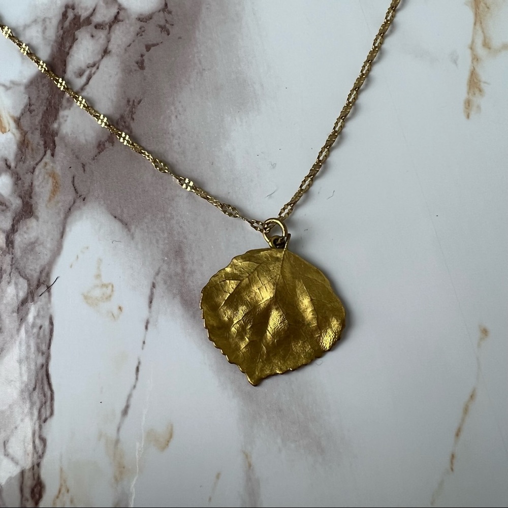 Vintage Gold Dipped Leaf + Thin Gold Chain - image 6